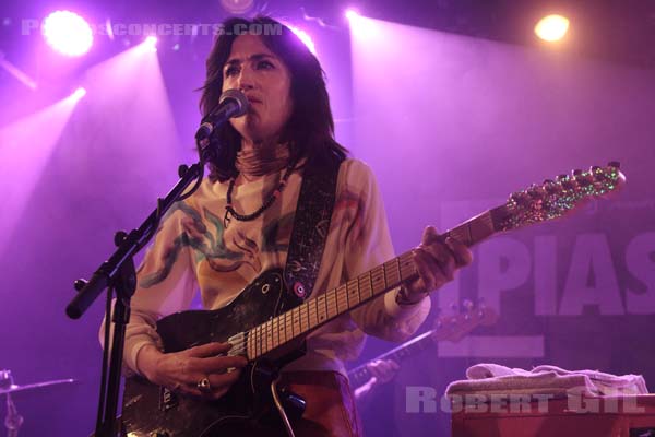 JOAN AS POLICE WOMAN - 2018-04-03 - PARIS - La Maroquinerie - 